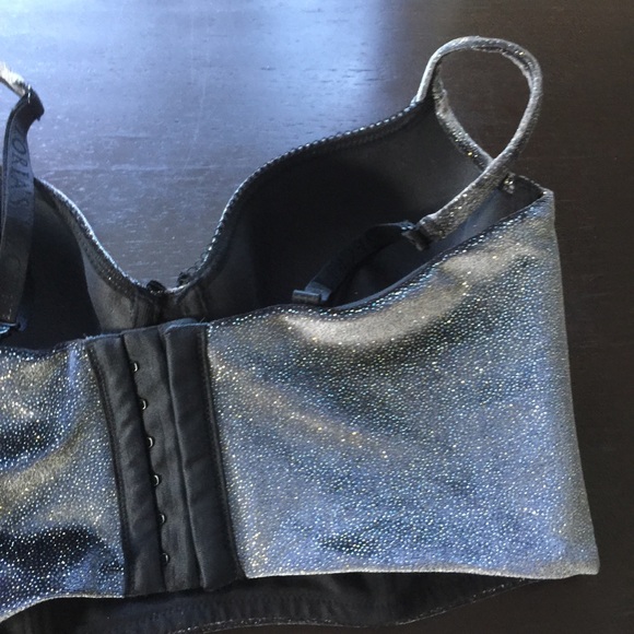 34C Victoria Secret velvet logo black glitter bra - Picture 9 of 9